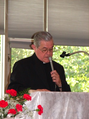 Father Gene Wojtewicz.jpg Father Gene Wojtewicz.jpg